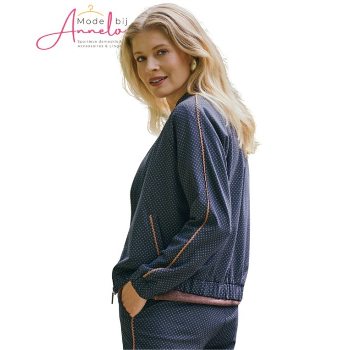 Dreamstar Jasje 111 SIlvia Punta Indigo bruin